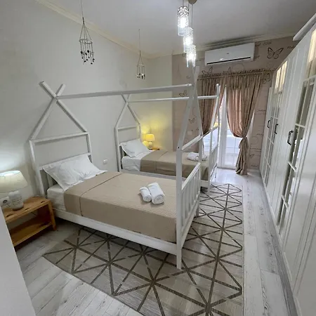 Jona Lovely Two Bedroom Ap Διαμέρισμα *